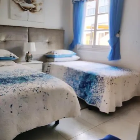 Penthouse Sabina Mit Jacuzzi * Кальяо-Сальвахе
